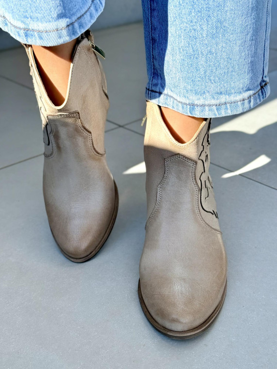 Piękne kowbojki ze skóry naturalnej OLEKSY Polskiej produkcji