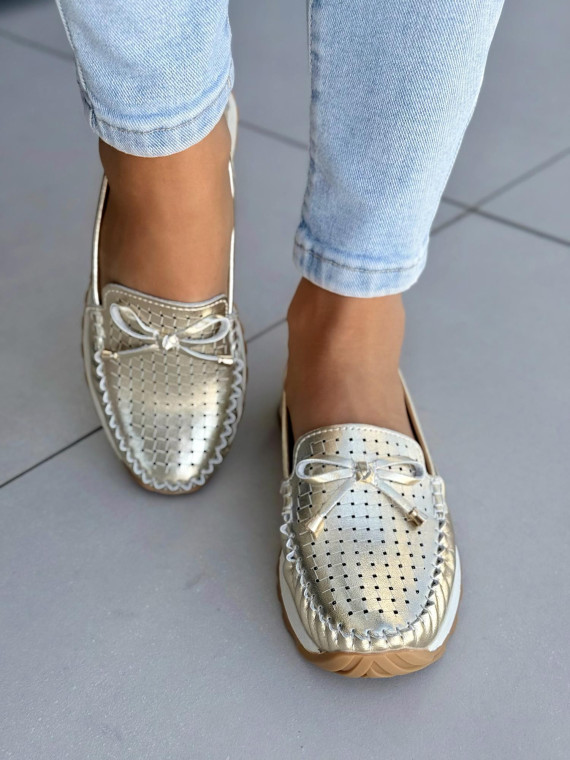 Piękne złote mokasyny damskie ze skóry naturalnej