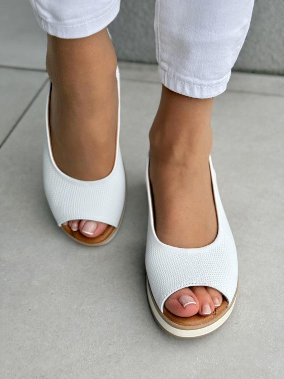 Bardzo  wygodne sandały damskie ze skóry naturalnej