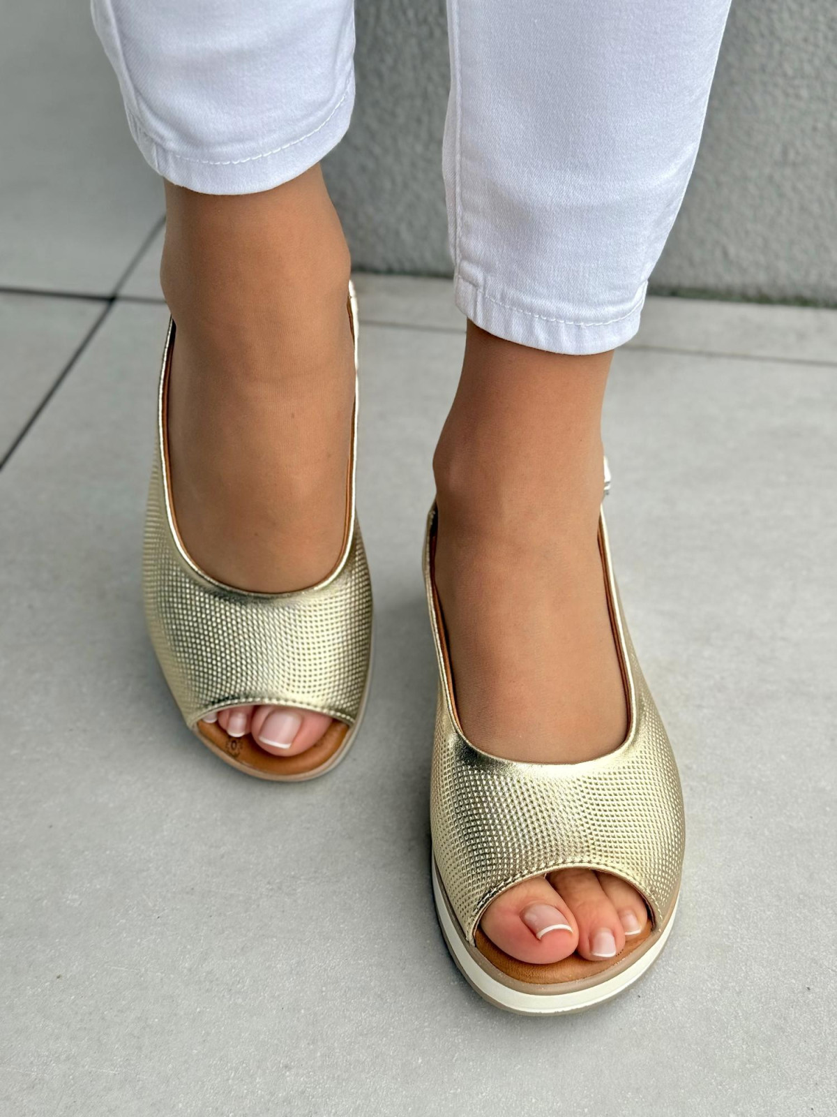 Mega wygodne sandałki damskie ze skóry naturalnej