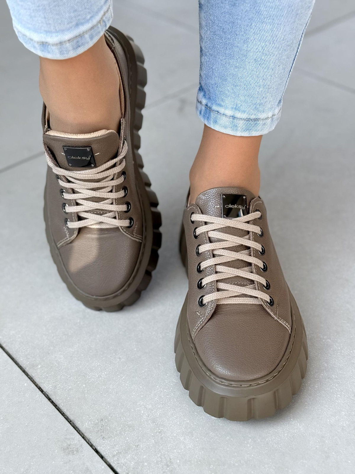 Sneakers ze skóry naturalnej OLEKSY Polskiej produkcji