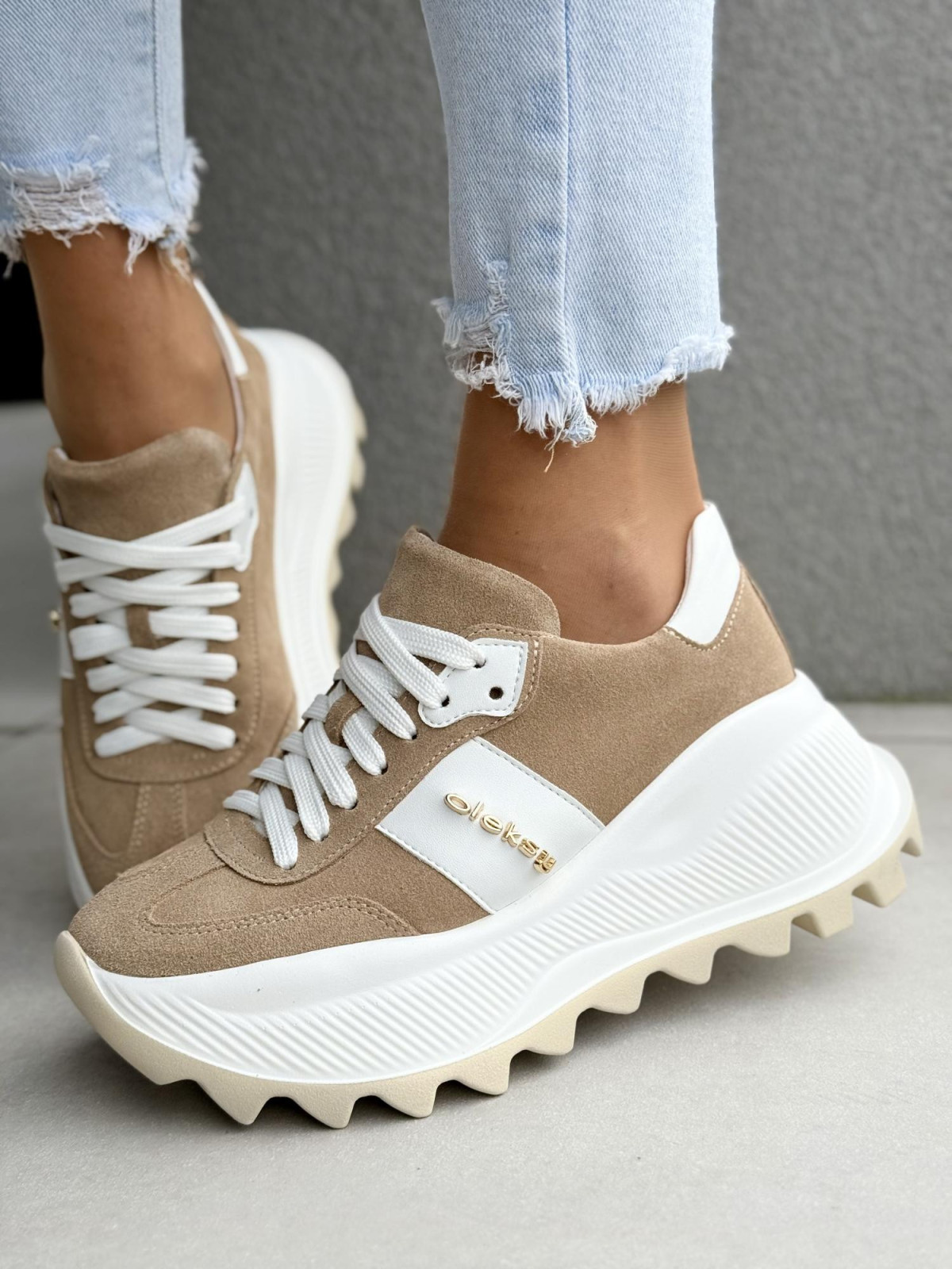 Sneakersy damskie OLEKSY ze skóry naturalnej Polskiej produkcji