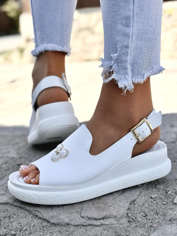 Sandałki damskie ze skóry naturalnej