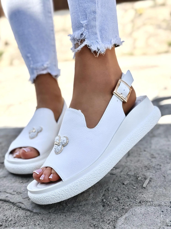 Sandałki damskie ze skóry naturalnej