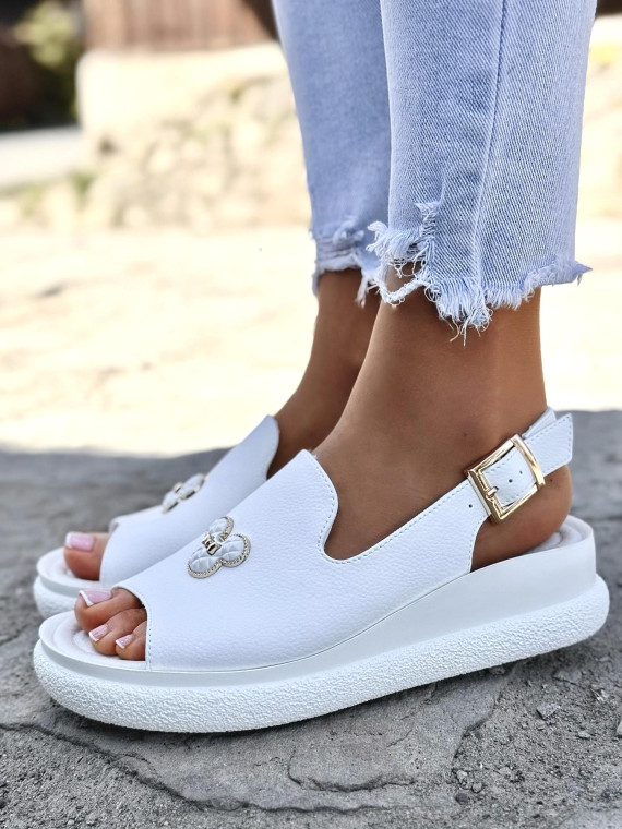 Sandałki damskie ze skóry naturalnej