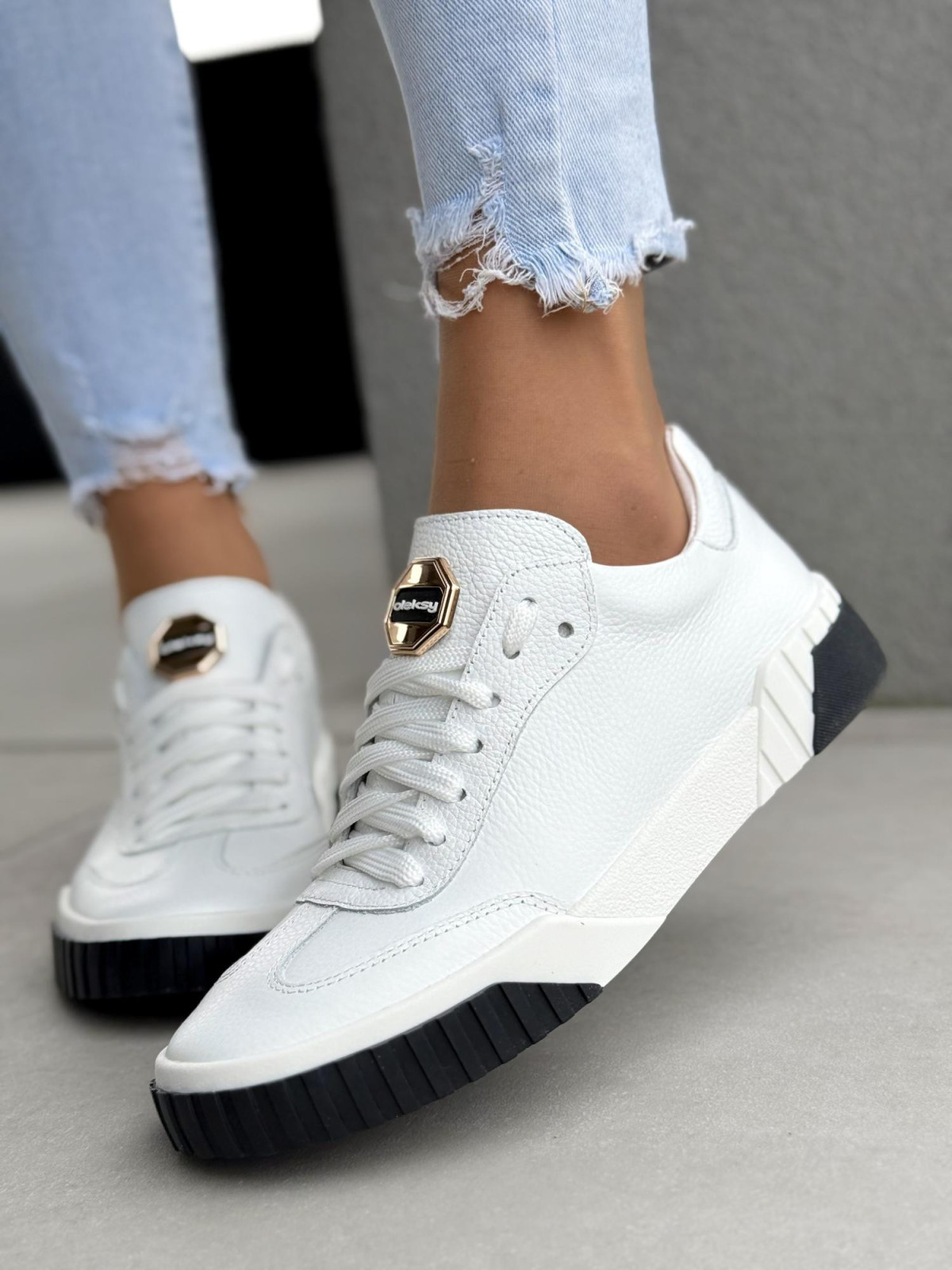 Sneakersy damskie OLEKSY ze skóry naturalnej Polskiej produkcji