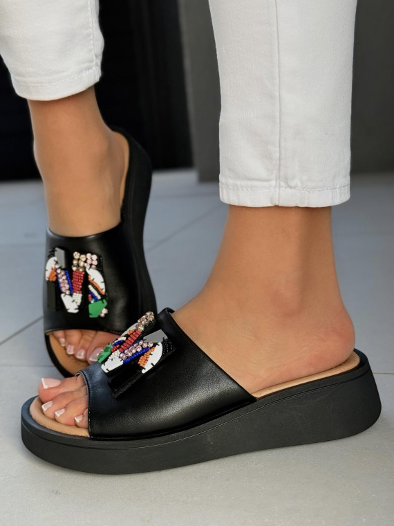 Klapki damskie ze skóry naturalnej