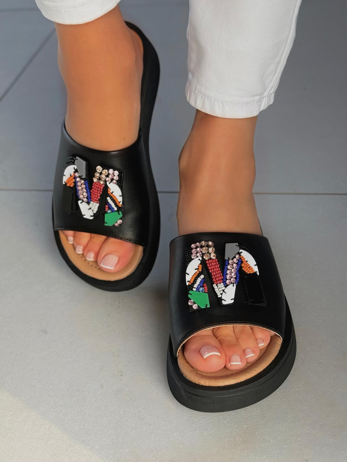 Klapki damskie ze skóry naturalnej