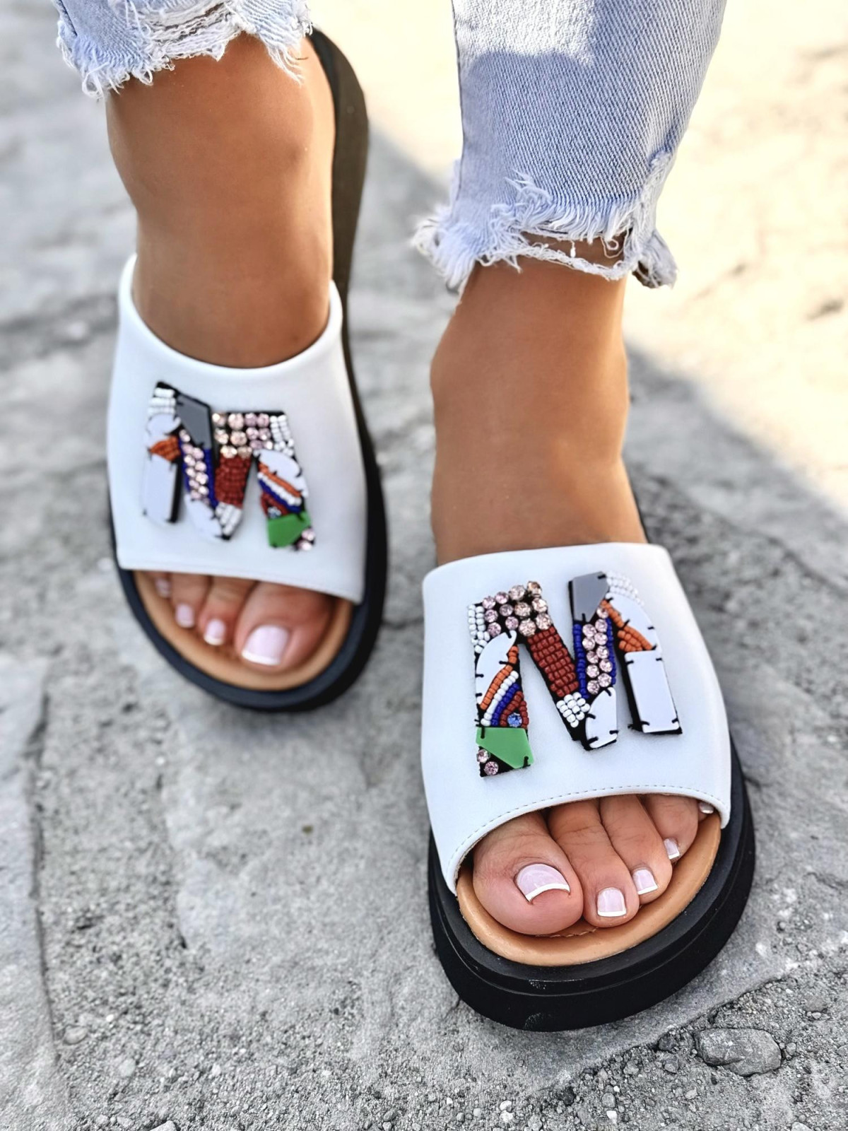 Klapki damskie ze skóry naturalnej