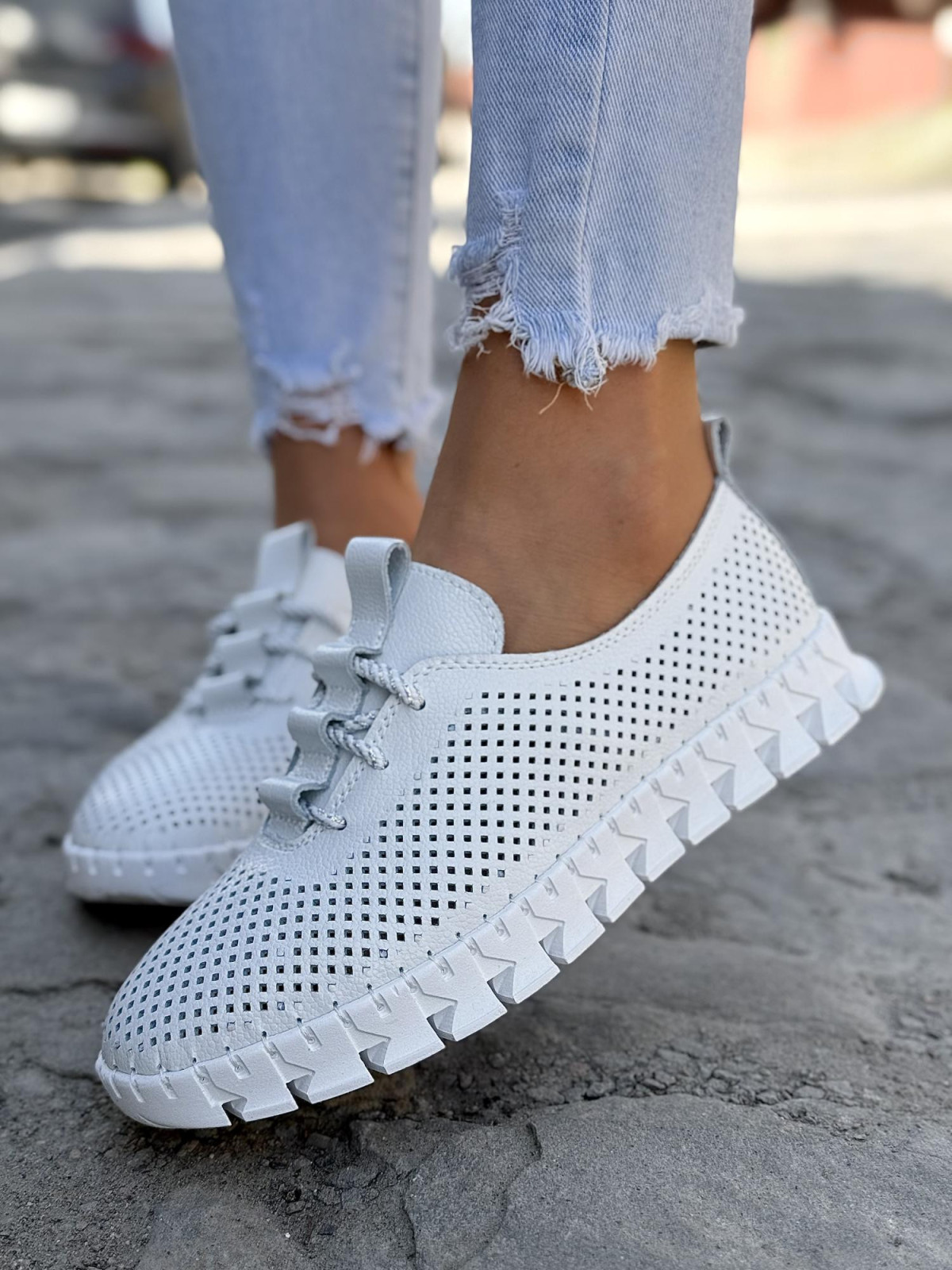 Sneakersy damskie ze skóry naturalnej