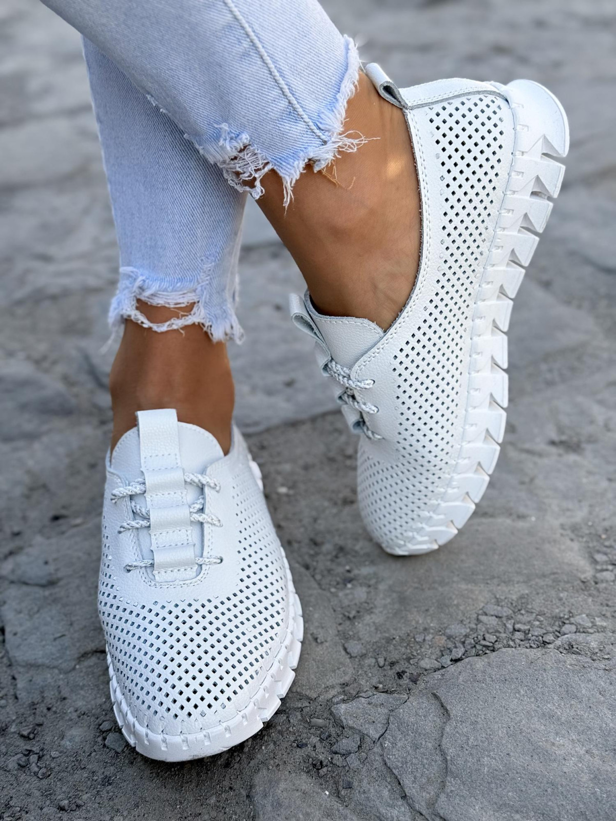 Sneakersy damskie ze skóry naturalnej