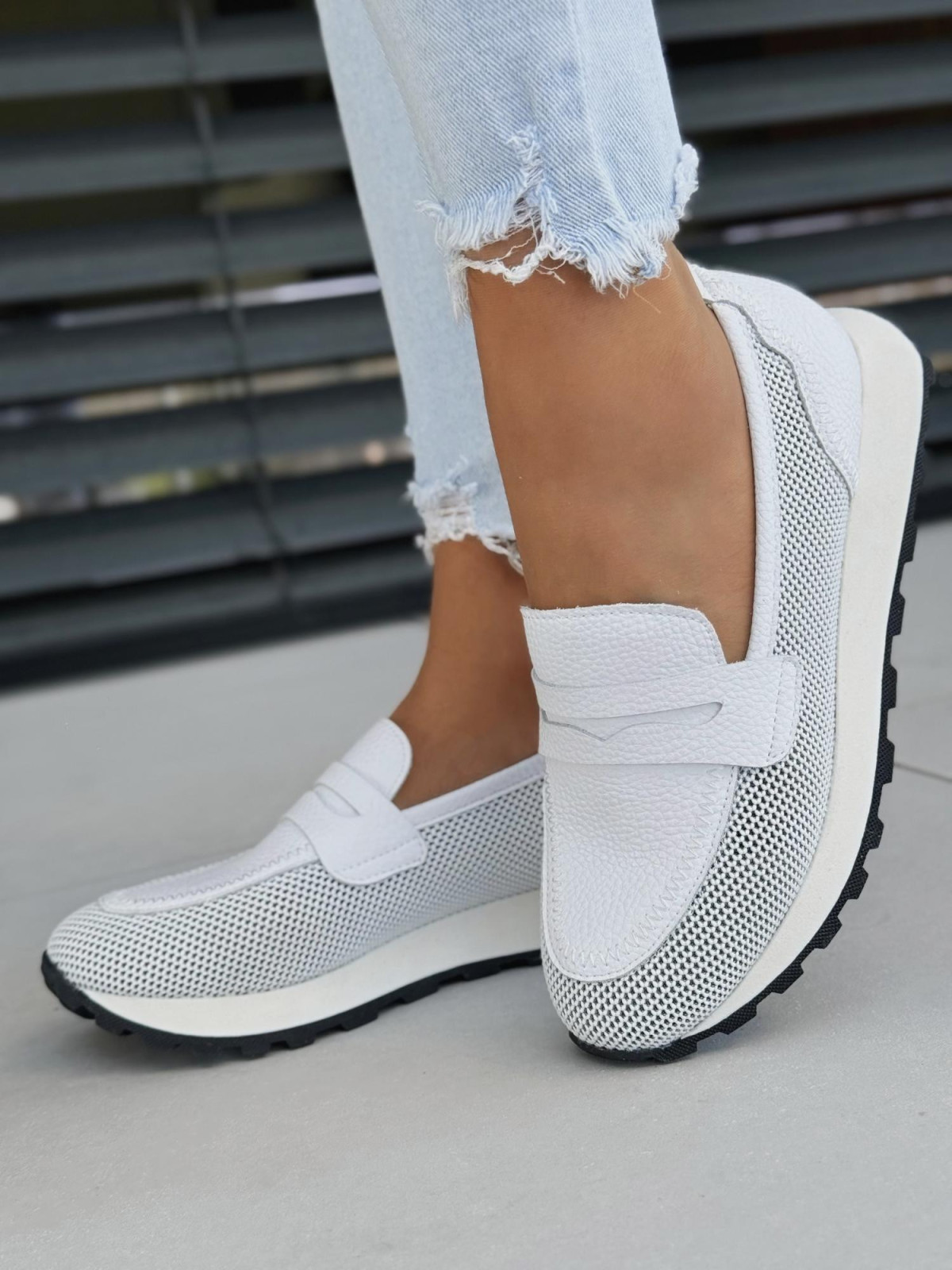 Sneakersy damskie ze skóry naturalnej