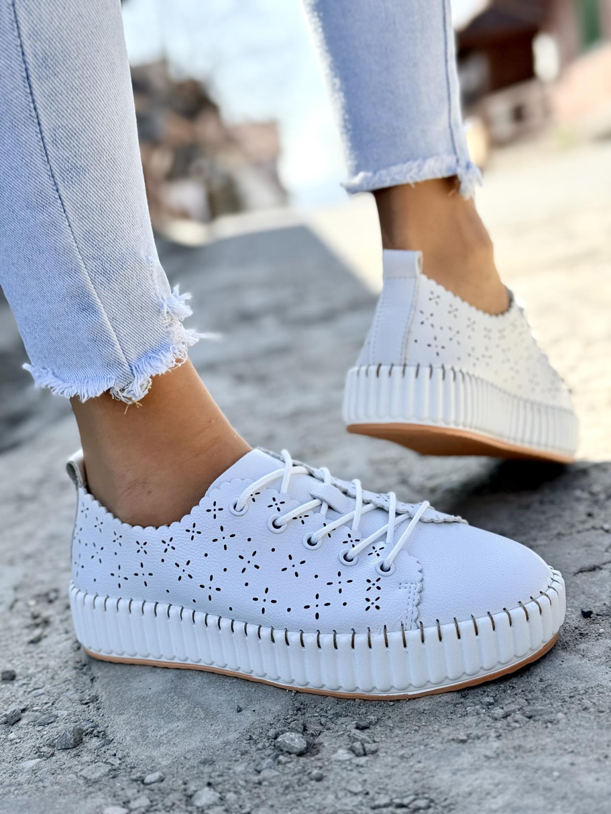 Sneakersy damskie ze skóry naturalnej