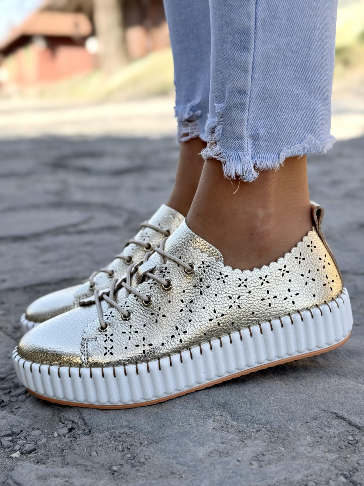 Sneakersy damskie ze skóry naturalnej