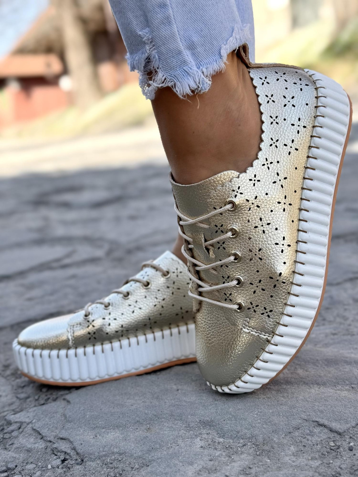 Sneakersy damskie ze skóry naturalnej