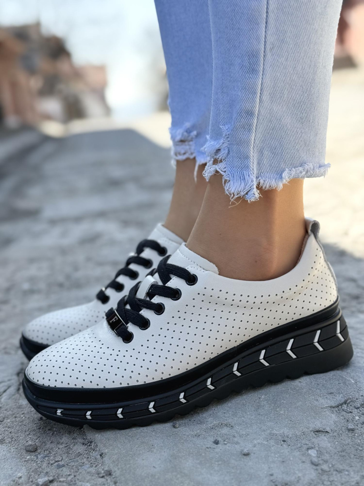 Sneakersy damskie ze skóry naturalnej