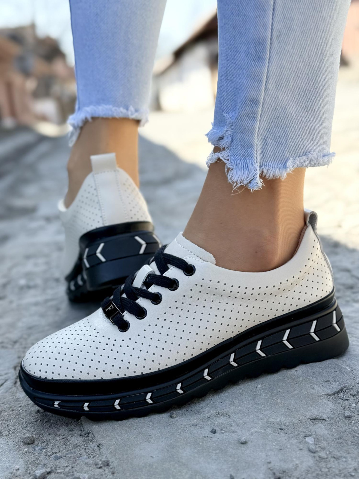 Sneakersy damskie ze skóry naturalnej