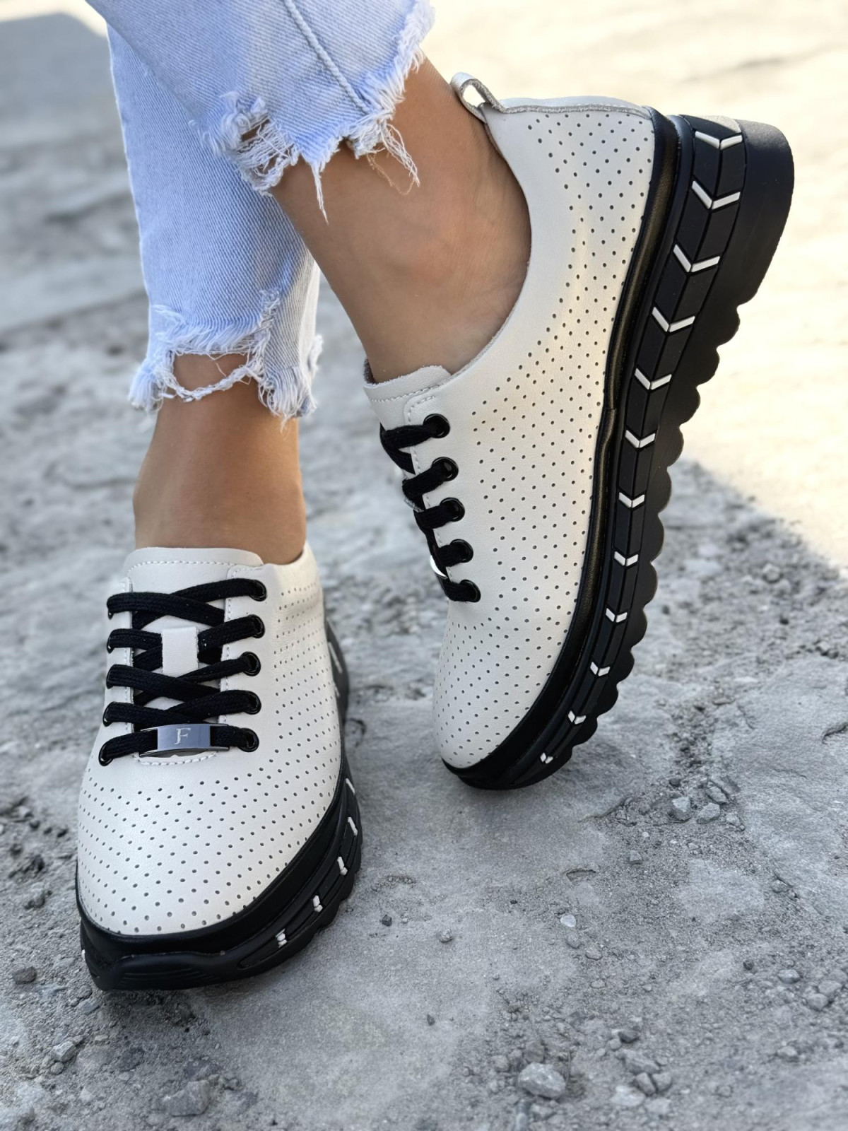 Sneakersy damskie ze skóry naturalnej