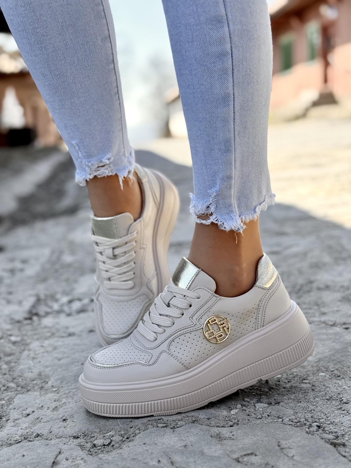 Sneakersy damskie ze skóry naturalnej