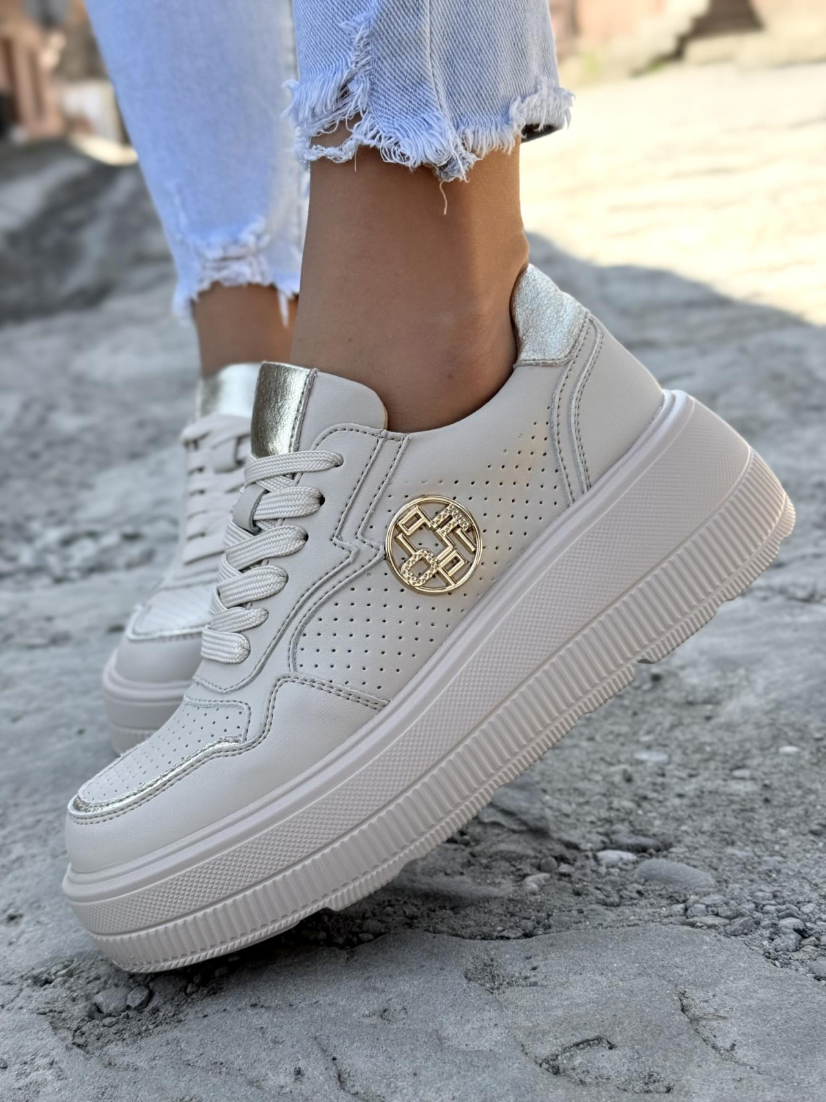 Sneakersy damskie ze skóry naturalnej