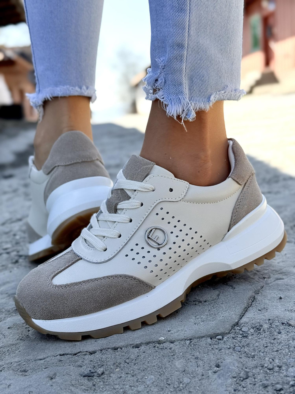 Sneakersy damskie ze skóry naturalnej