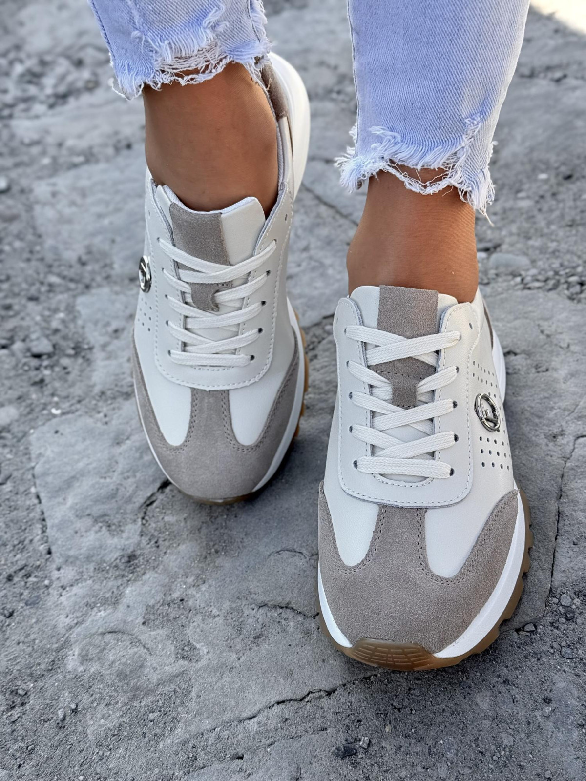 Sneakersy damskie ze skóry naturalnej