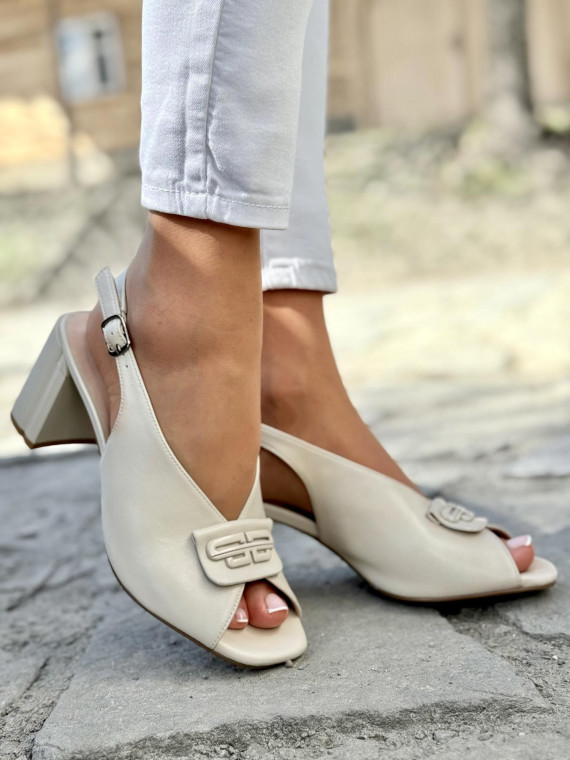 Sandałki damskie ze skóry naturalnej