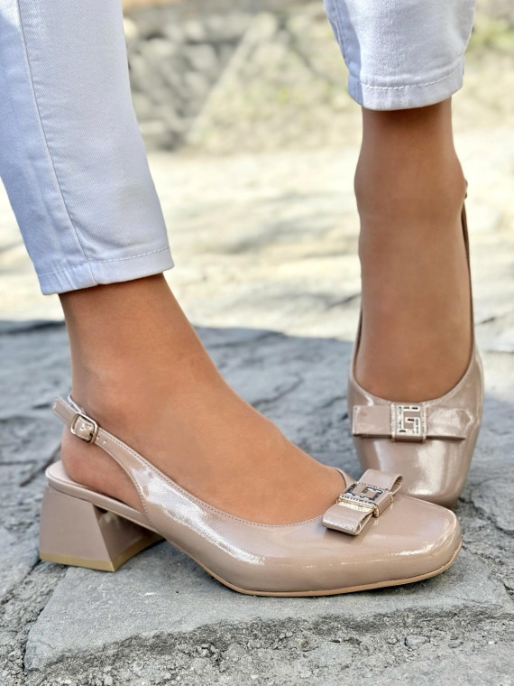 Sandałki damskie ze skóry naturalnej