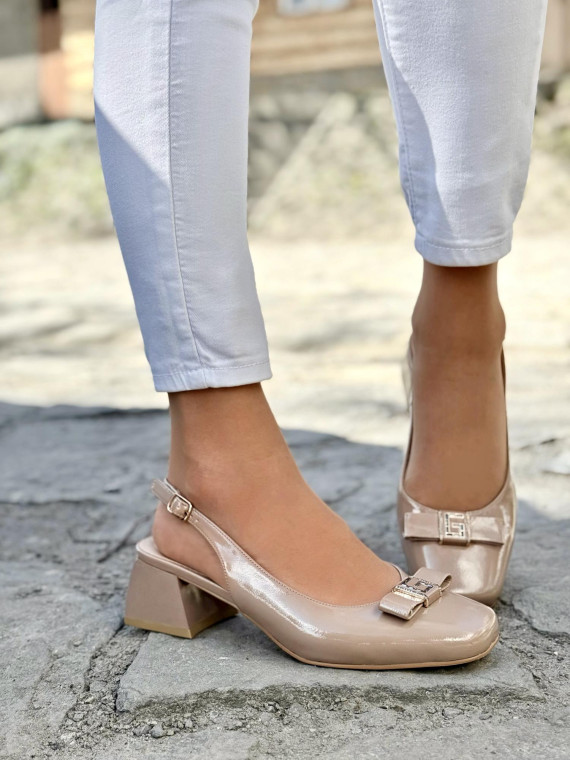 Sandałki damskie ze skóry naturalnej