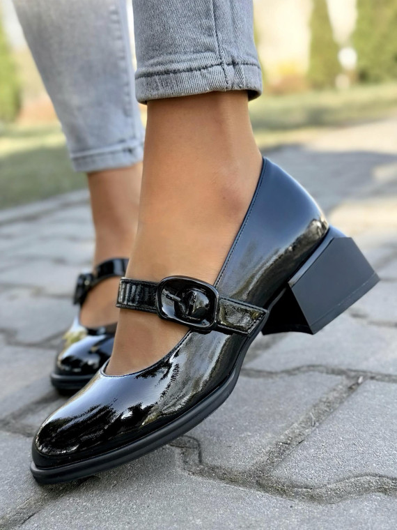 Półbuty damskie ze skóry naturalnej