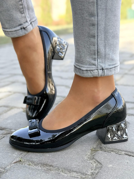 Czółenka ze skóry naturalnej