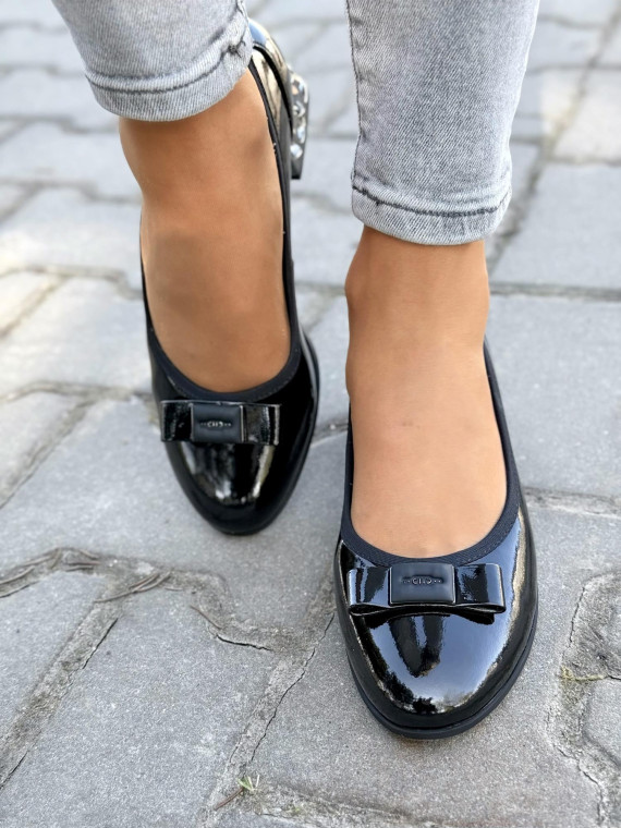 Czółenka ze skóry naturalnej