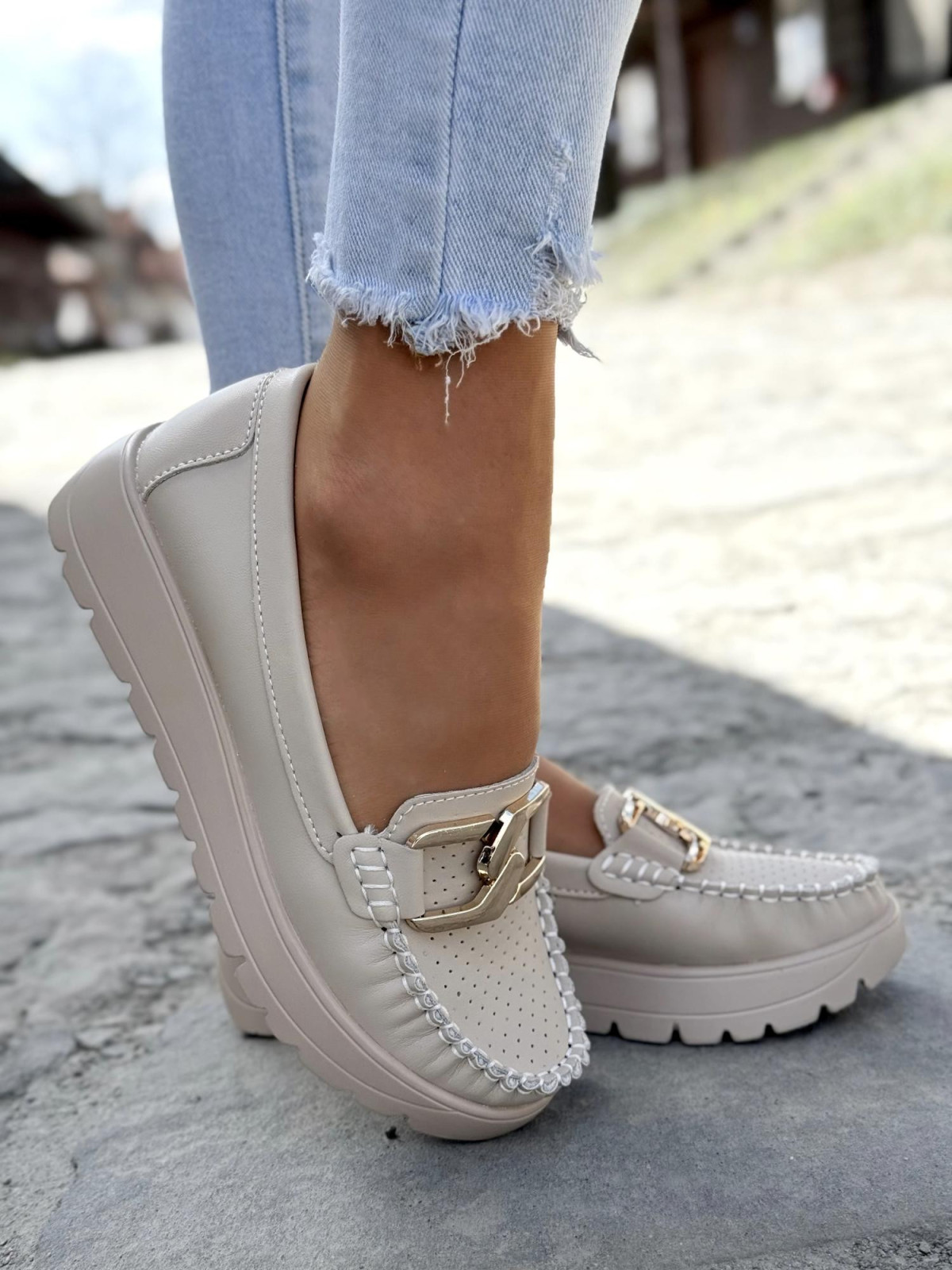 Mokasyny damskie ze skóry naturalnej