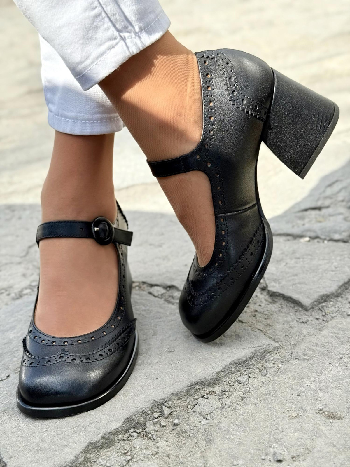 Półbuty damskie OLEKSY ze skóry naturalnej Polskiej produkcji