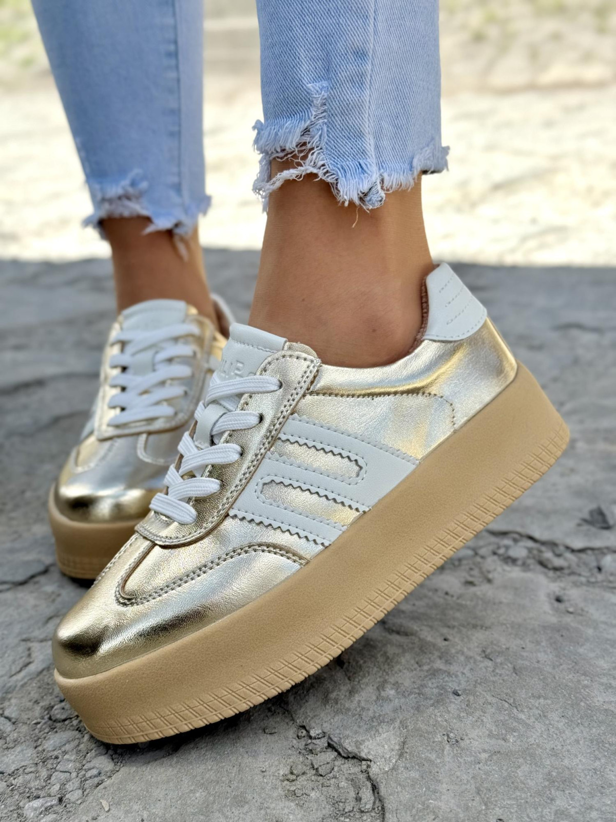 Sneakersy damskie OLEKSY ze skóry naturalnej Polskiej produkcji