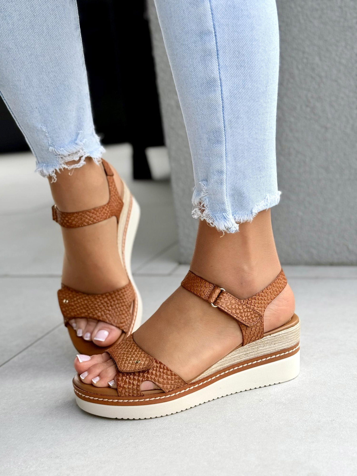 Sandałki damskie OLEKSY ze skóry naturalnej Polskiej produkcji