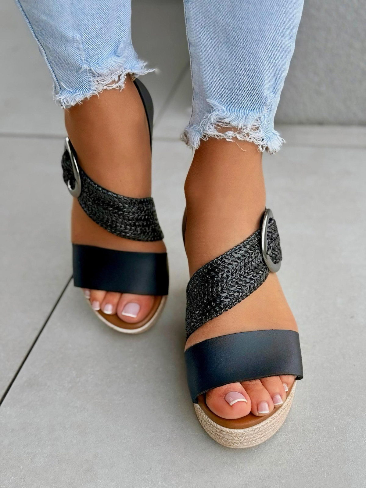 Sandałki damskie OLEKSY ze skóry naturalnej Polskiej produkcji