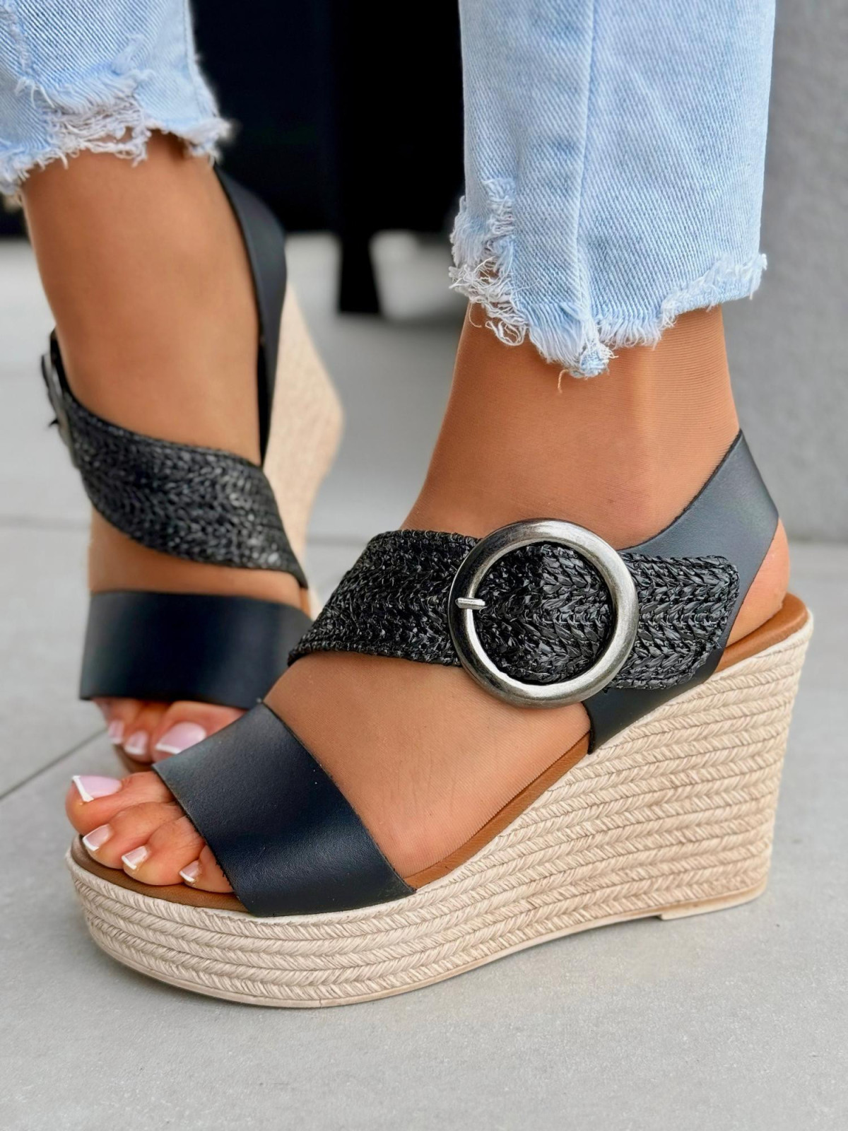 Sandałki damskie OLEKSY ze skóry naturalnej Polskiej produkcji