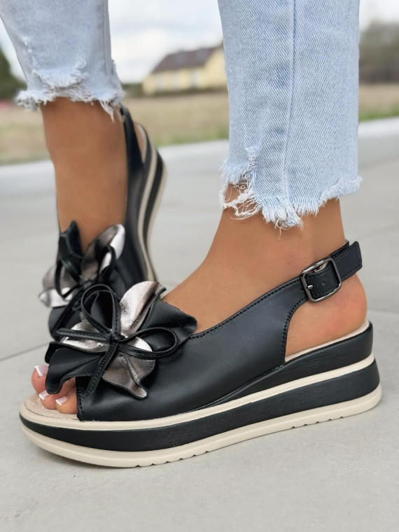 Sandałki damskie ze skóry naturalnej