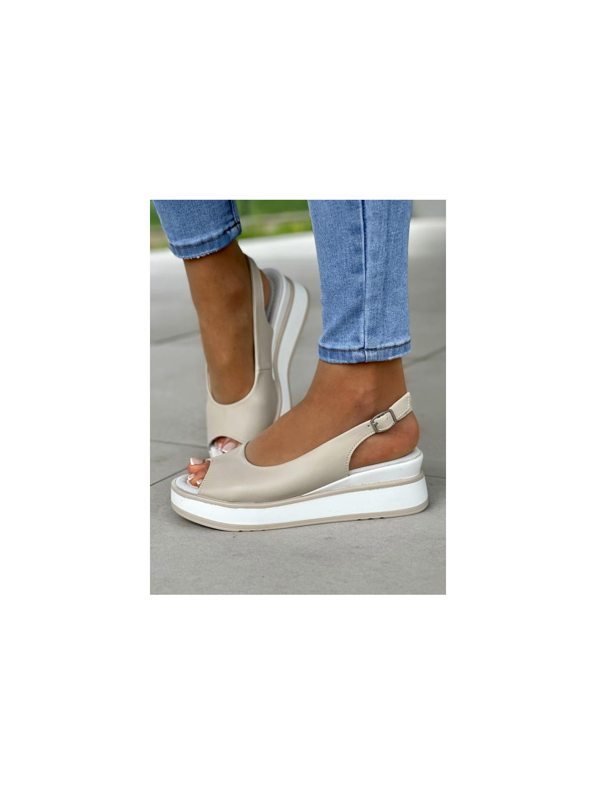 Sandały damskie ze skóry naturalnej