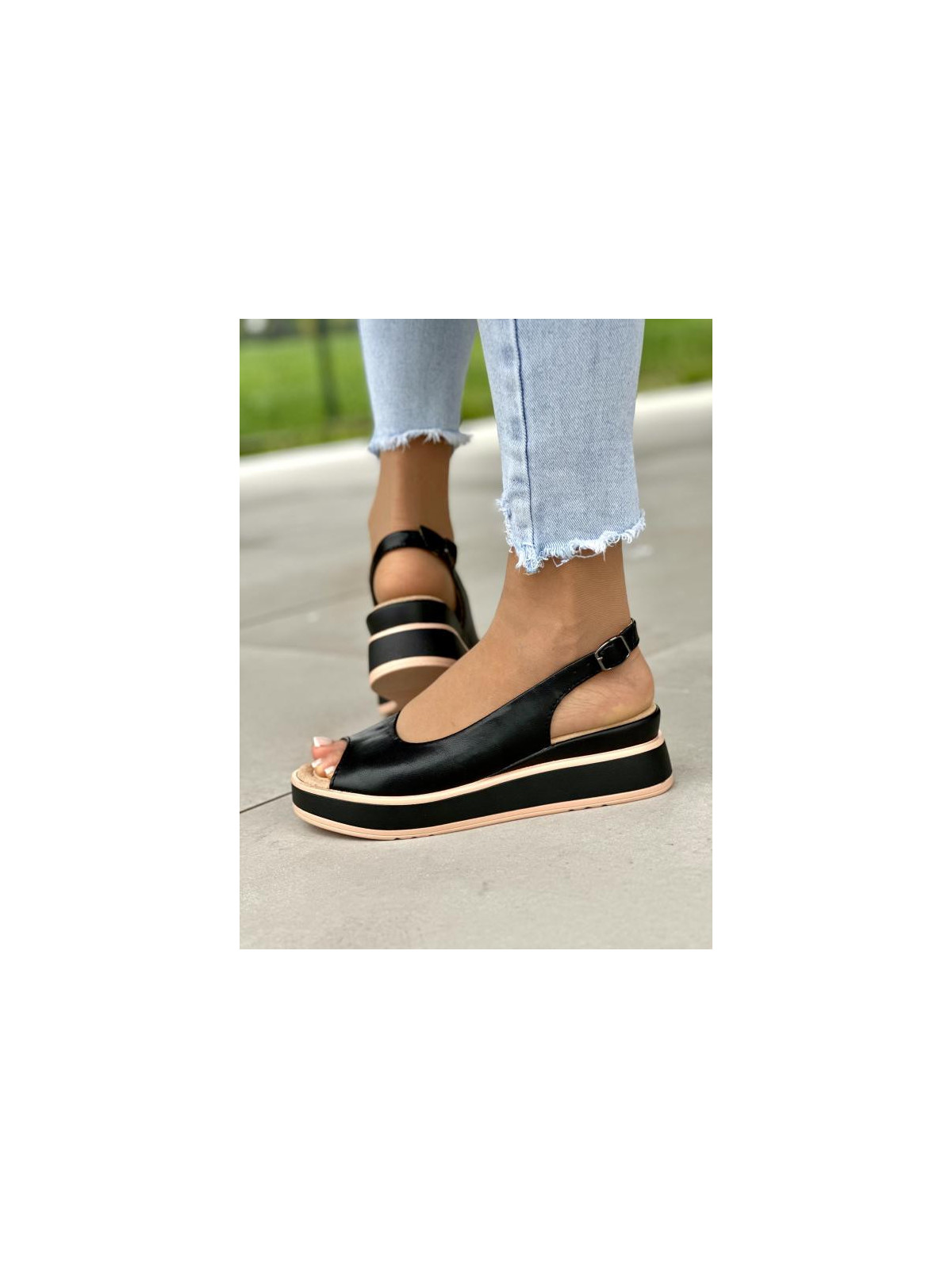 Sandały damskie ze skóry naturalnej