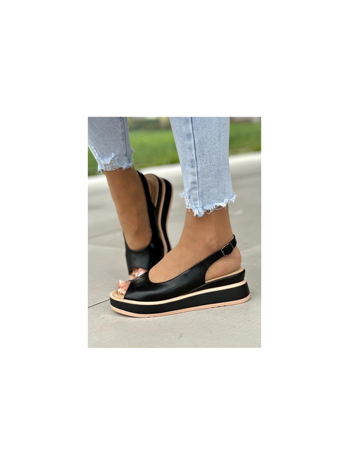 Sandały damskie ze skóry naturalnej