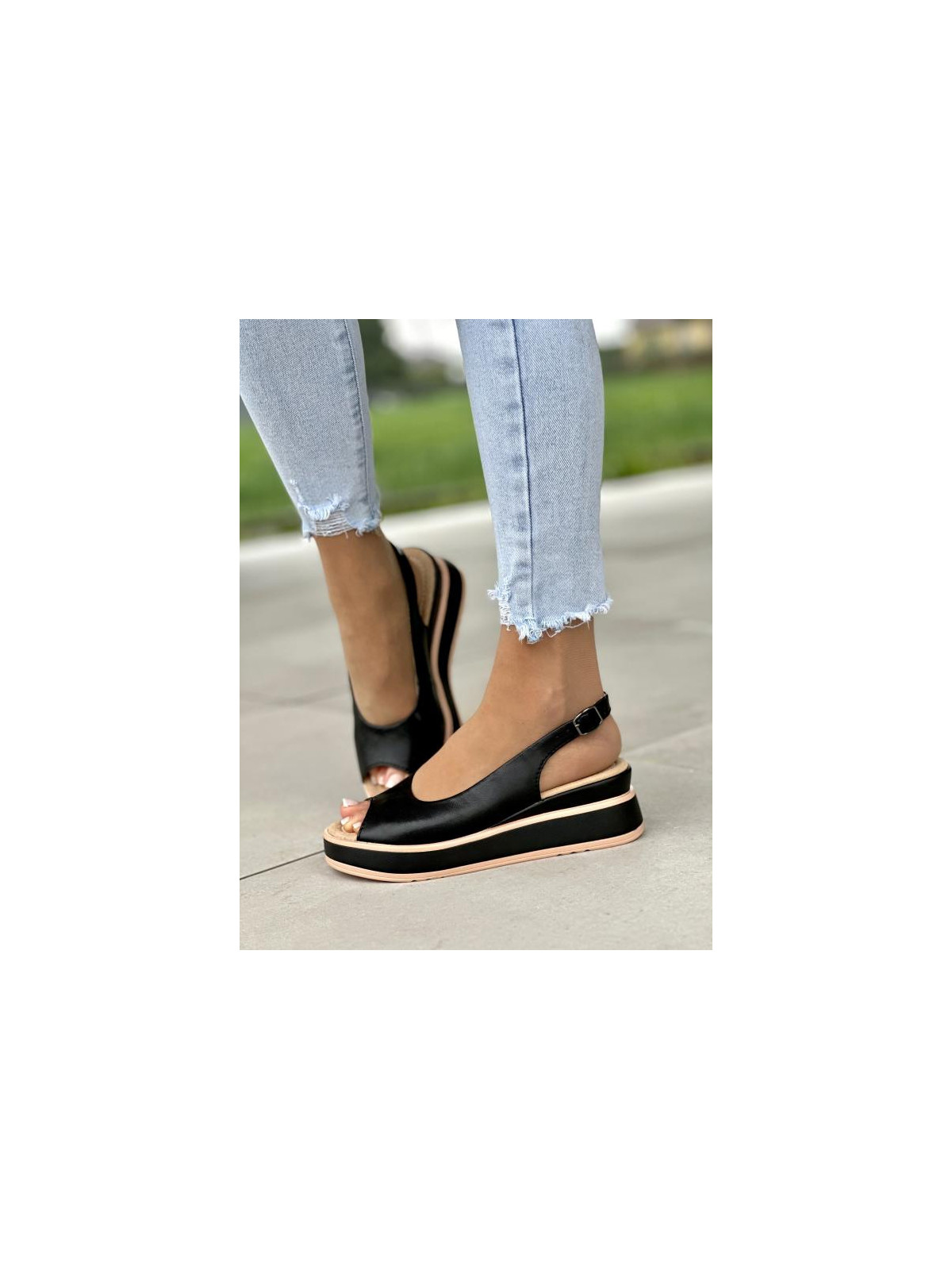 Sandały damskie ze skóry naturalnej