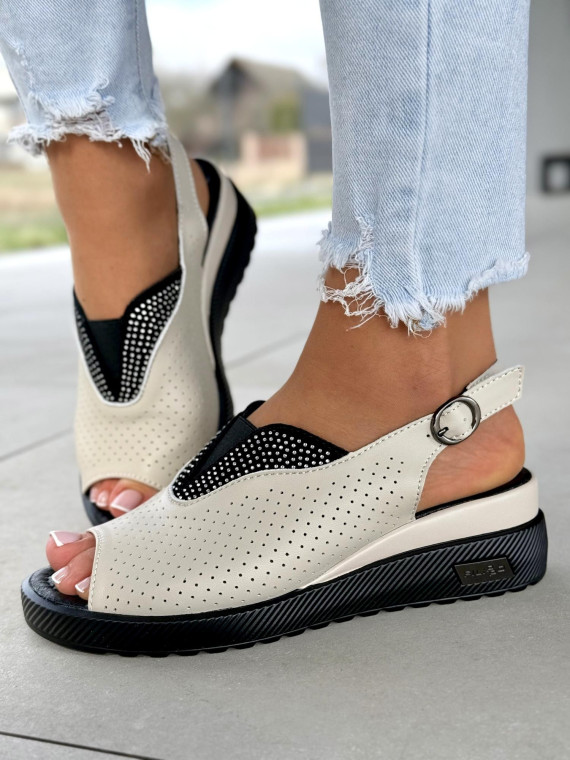 Sandałki damskie ze skóry naturalnej