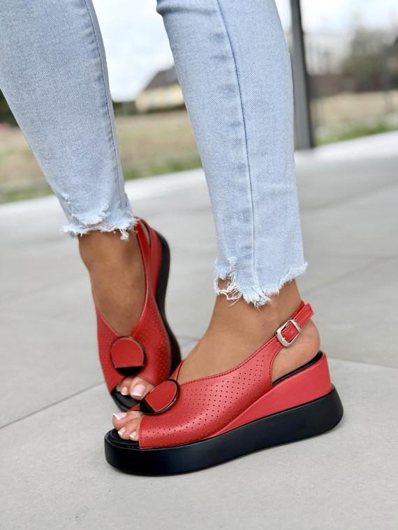 Sandałki damskie ze skóry naturalnej