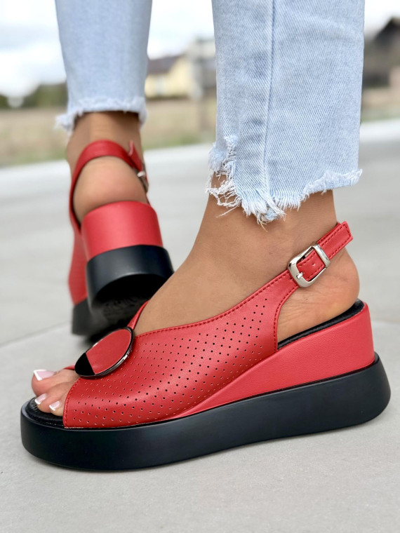 Sandałki damskie ze skóry naturalnej