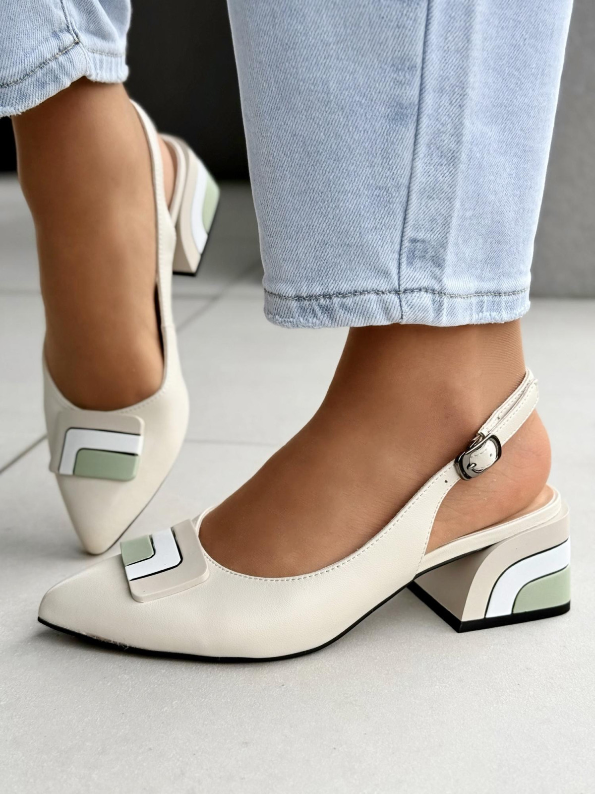 Sandałki damskie ze skóry naturalnej