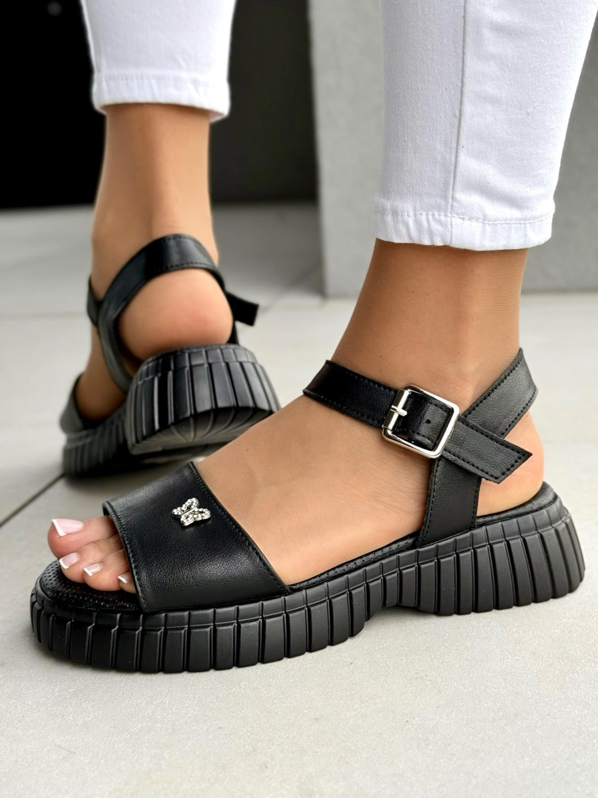 Sandałki damskie ze skóry naturalnej