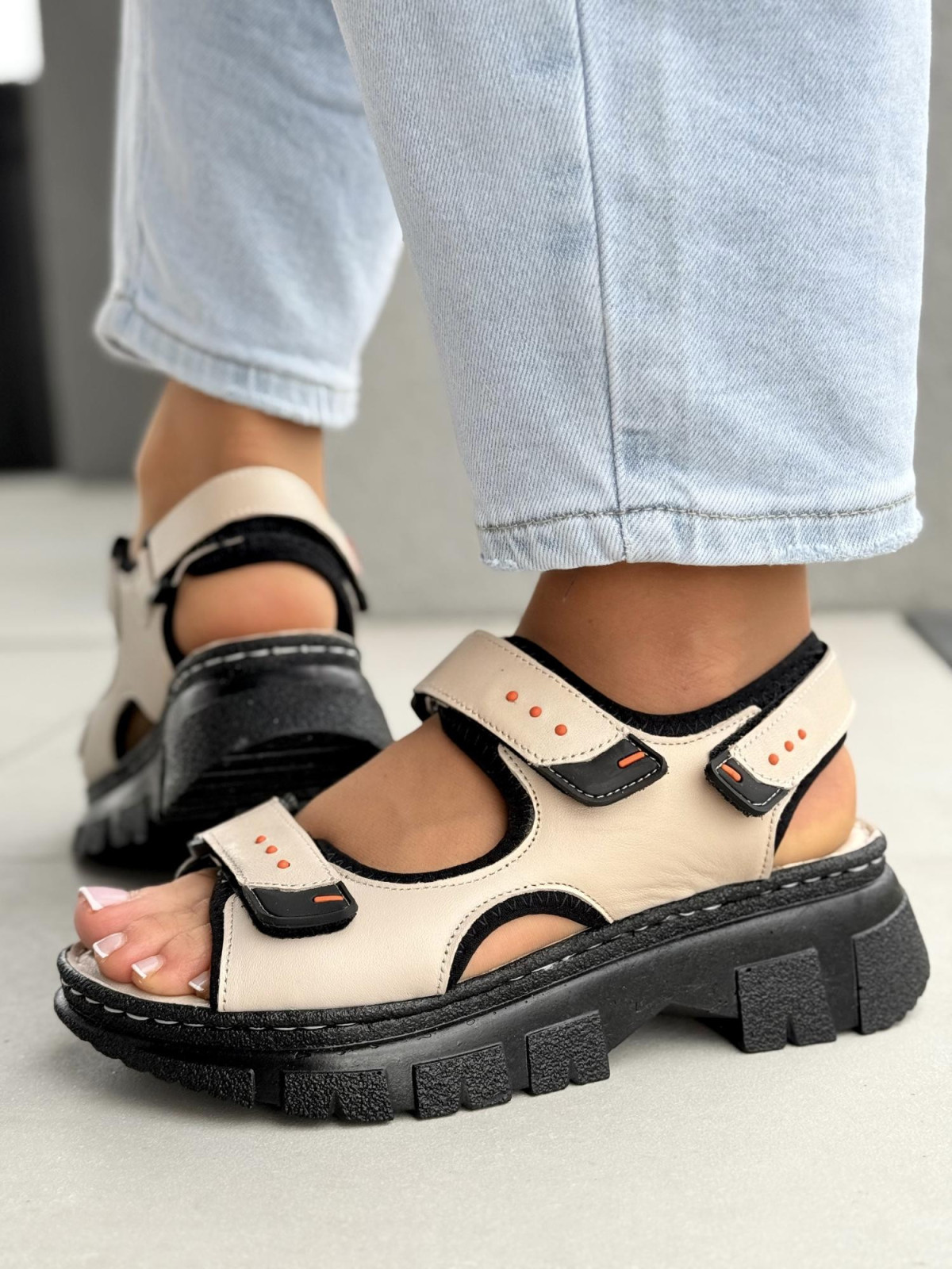 Sandałki damskie ze skóry naturalnej