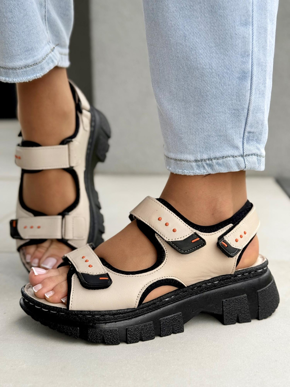 Sandałki damskie ze skóry naturalnej